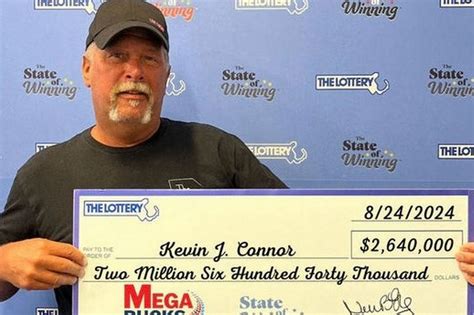 Massachusetts man wins $2.64M jackpot using wife's old number .